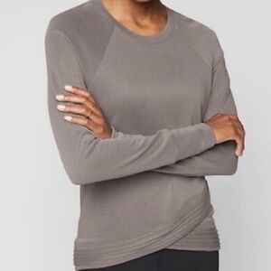 Athleta Serenity Criss Cross Sweatshirt Slate Women’s X-Small Gray Top